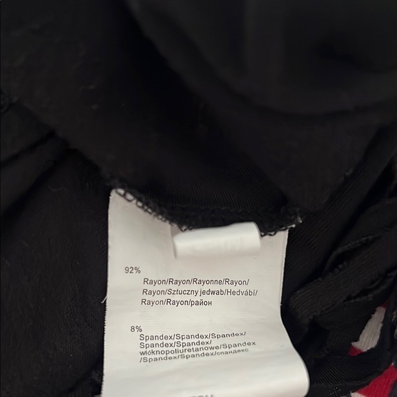 VENUS Chic Black Tunic with Fringe Detail Size L - Picture 10 of 10